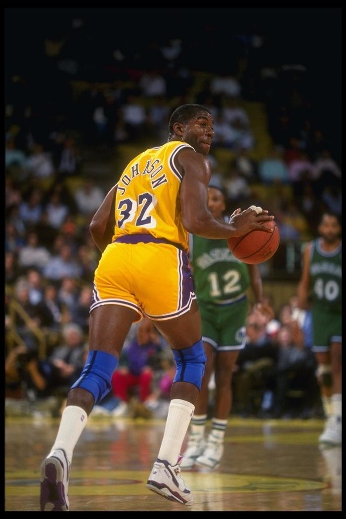 级前锋的地 级前锋的地