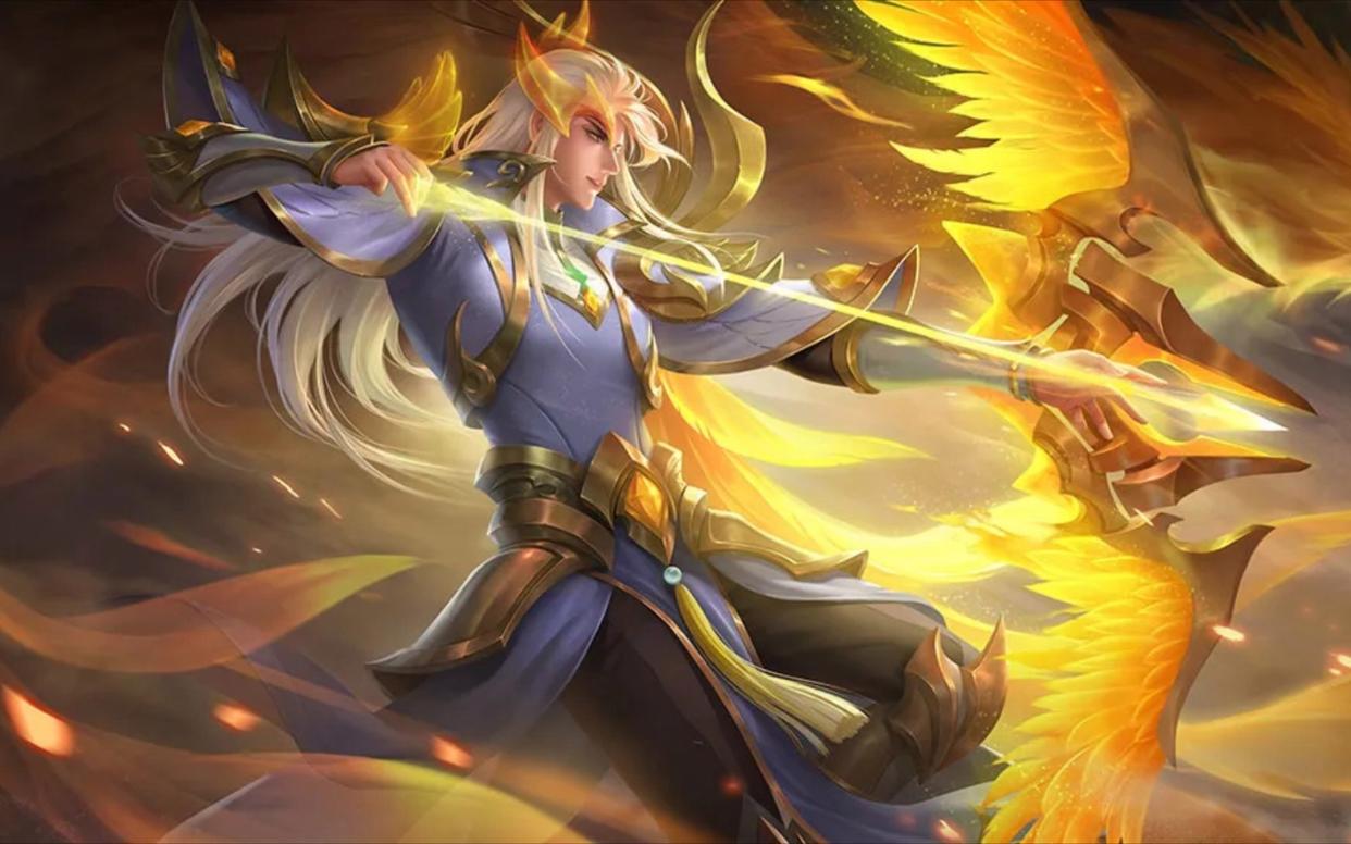 在球场上形 在球场上形