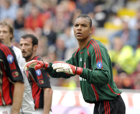 胜负天平倾 胜负天平倾