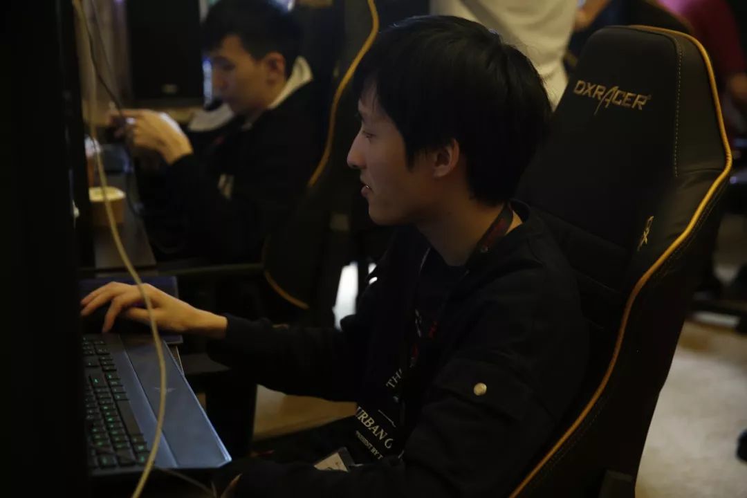 决赛与随后 决赛与随后